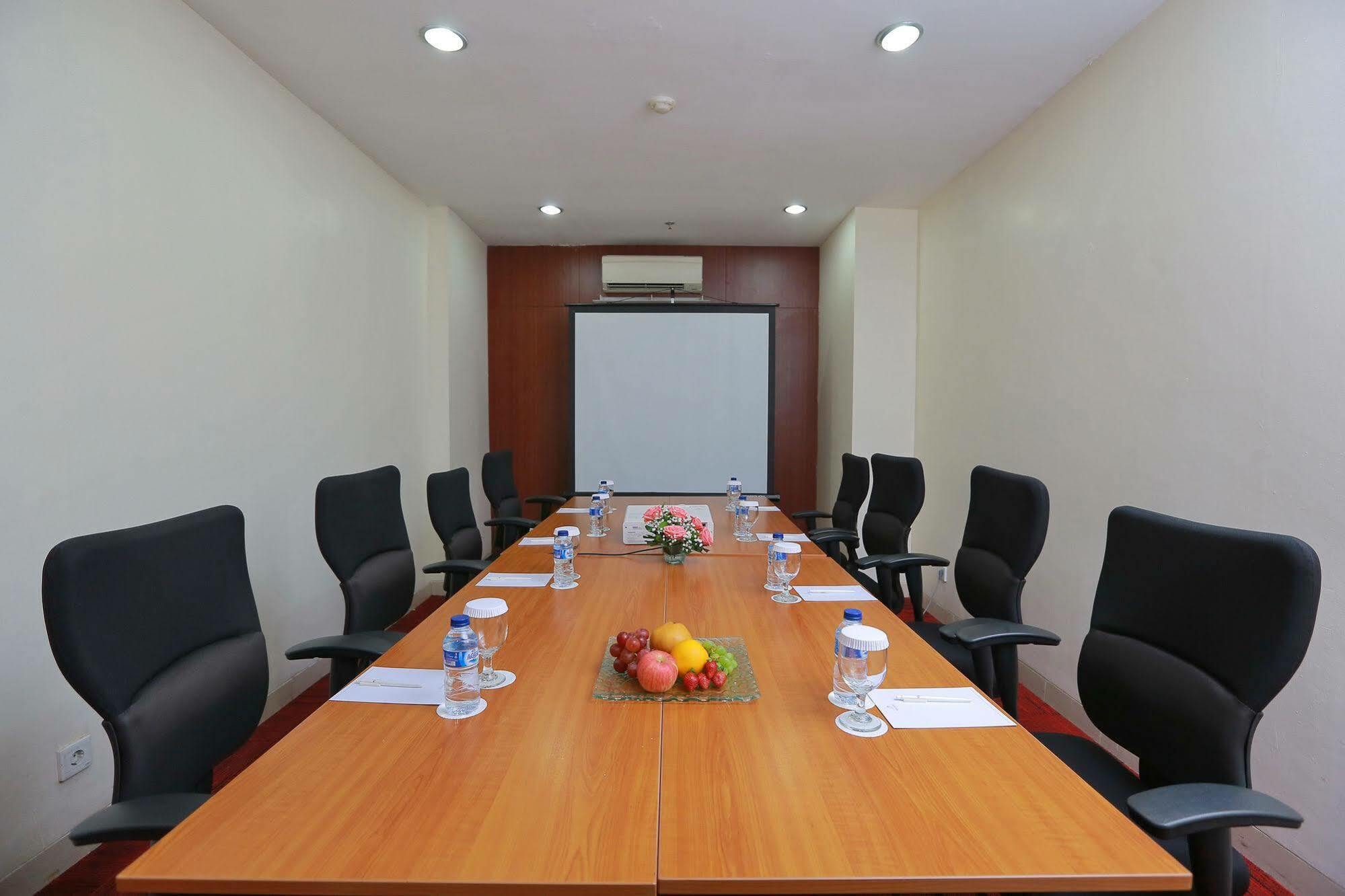 Park Hotel Cawang Jakarta Kültér fotó